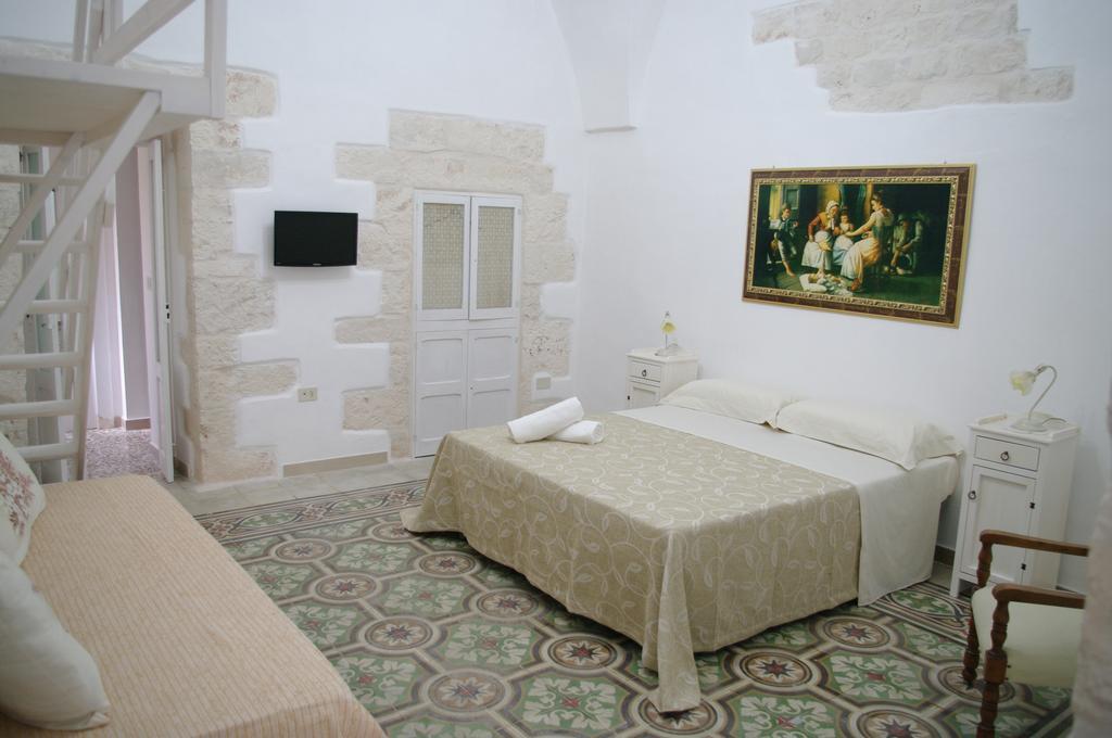 B&B Aia Vecchia Cisternino Camera foto